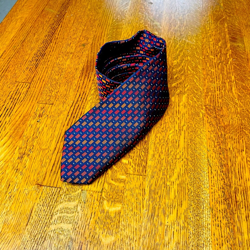 Barney’s New York Men’s Necktie